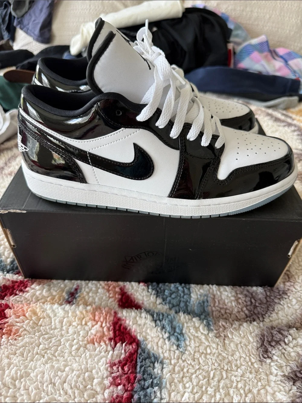 Jordan Black and White Low-Top Patent Leather Sneakers - Picture 2 of 6